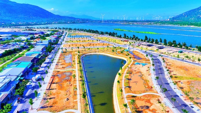 Dòng vốn đang rời ‘điểm nóng cũ’ để tìm đến những vùng ven biển còn dư địa - Ảnh 2