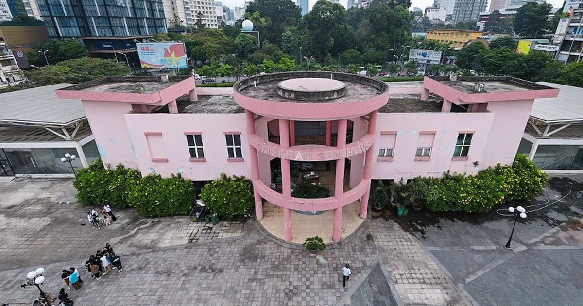 Sân khấu Sen Hồng cũ sẽ tạm dùng làm bãi gửi xe máy tuyến metro số 1