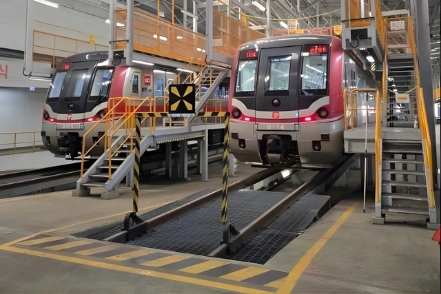 Thaco ký kết hợp tác phát triển công nghiệp đường sắt với Hyundai Rotem - Ảnh 2