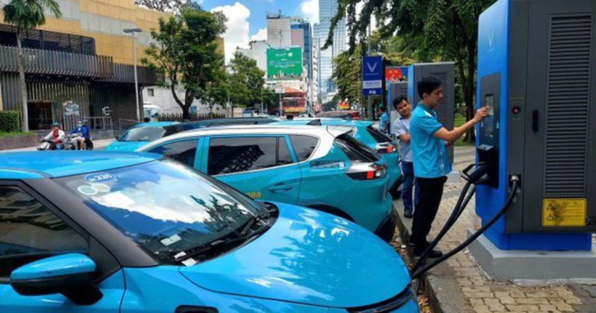 Nhiều tỉnh/thành vào đường đua trạm sạc xe điện