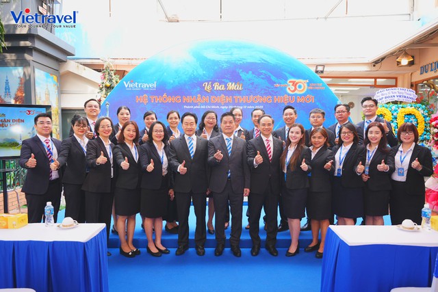 Vietravel ra mắt nhận diện thương hiệu mới, đánh dấu 30 năm đồng hành cùng đất nước - Ảnh 1