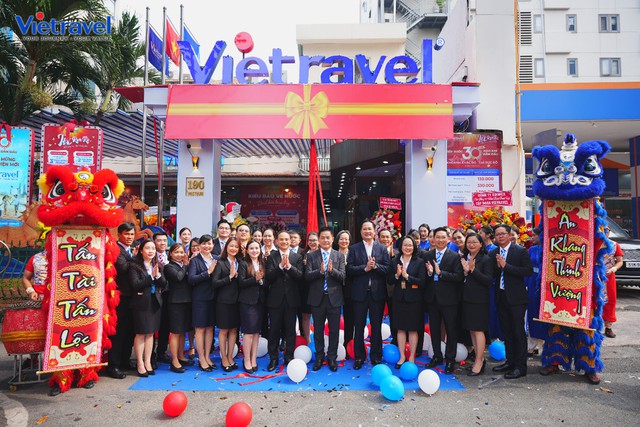 Vietravel ra mắt nhận diện thương hiệu mới, đánh dấu 30 năm đồng hành cùng đất nước - Ảnh 4