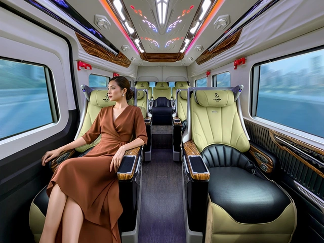 Anh Quốc Limousine triển khai xe DCar Thượng Đỉnh tuyến Hà Nội - Hà Tĩnh - Ảnh 1