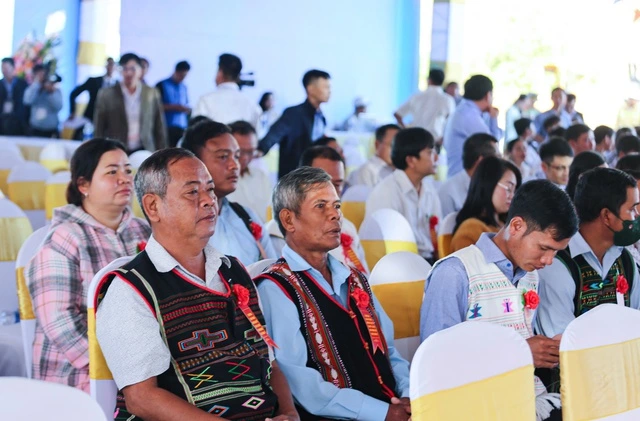 Khởi công cao tốc Tân Phú - Bảo Lộc thúc đẩy phát triển kinh tế Lâm Đồng - Ảnh 2