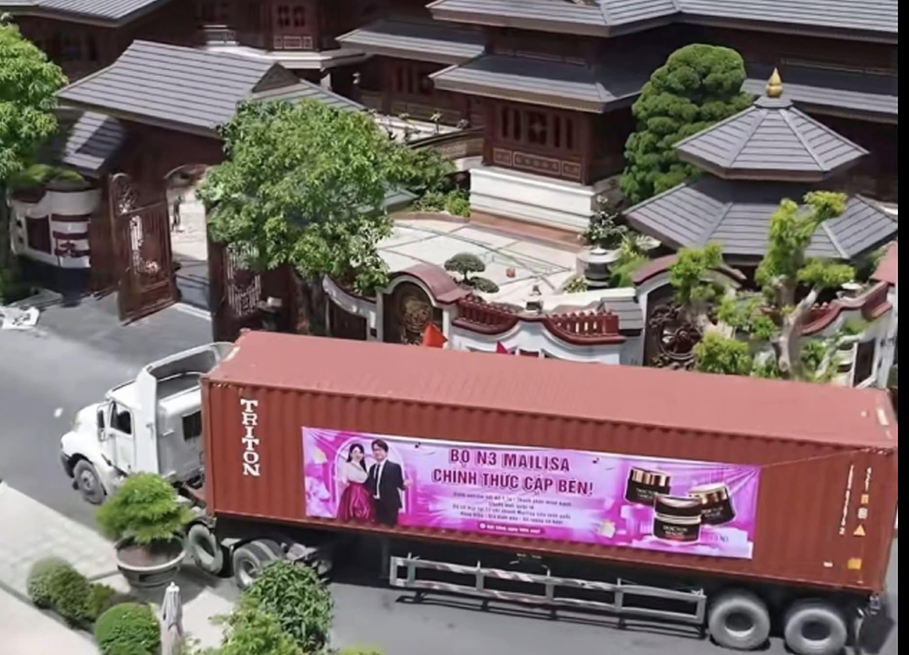 Bóc trần loạt vụ mỹ phẩm, sữa, thực phẩm chức năng giả - Ảnh 11