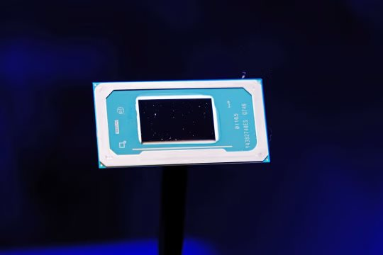 Intel mất 46 tỷ USD sau 1 đêm vì thanh lý thiết bị cũ ngay trước khi khách đến tìm, phải ‘sống bằng hàng tồn kho’ - Ảnh 2