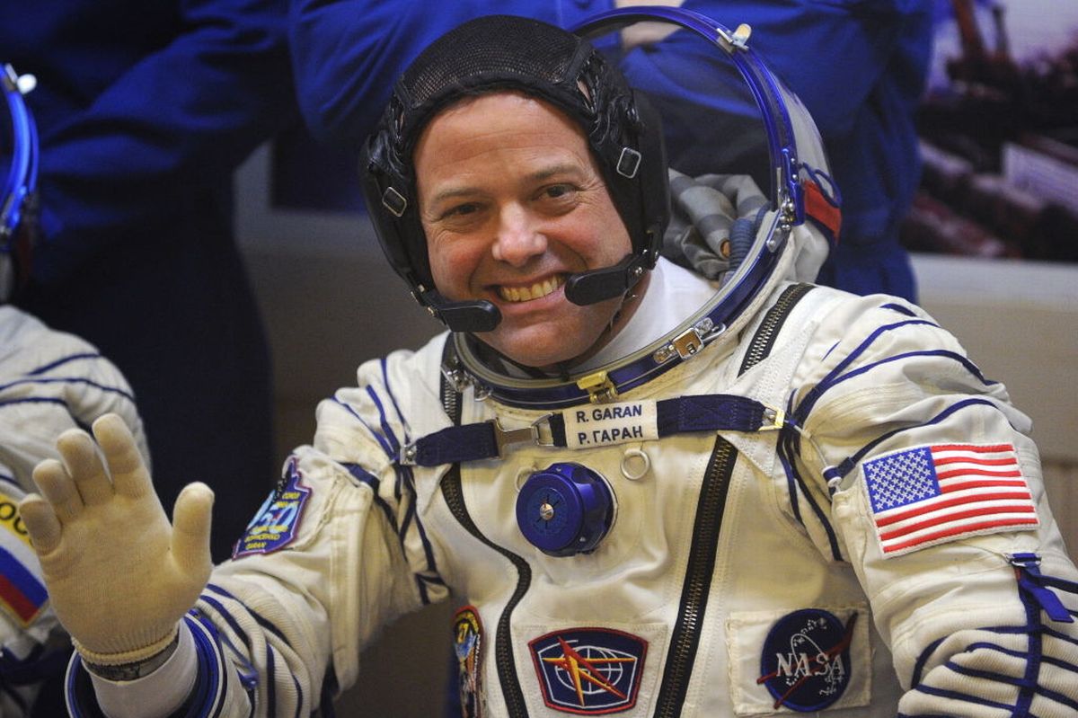 Trở về Trái đất sau 178 ngày ngoài vũ trụ, phi hành gia giác ngộ ra chân lý thay đổi cuộc đời - Ảnh 1