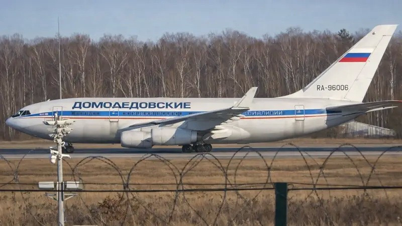 Khôi phục hàng loạt máy bay cũ để 'lấp khoảng trống' - Ảnh 1