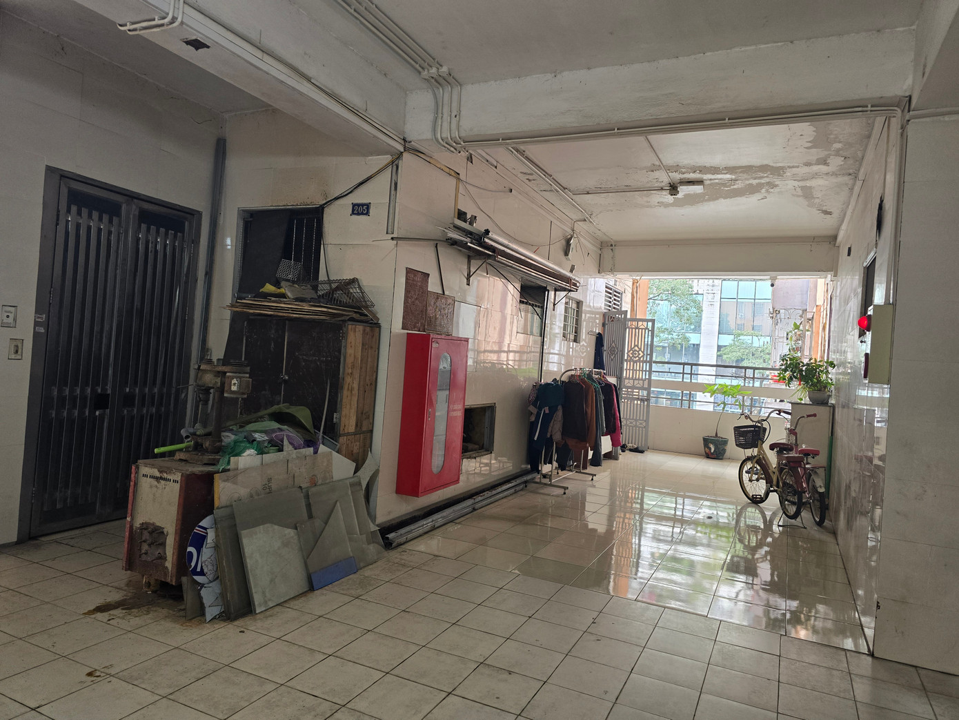 Hà Nội lên lộ trình xử lý hơn 3.000 cơ sở không đảm bảo phòng cháy, chữa cháy - Ảnh 1