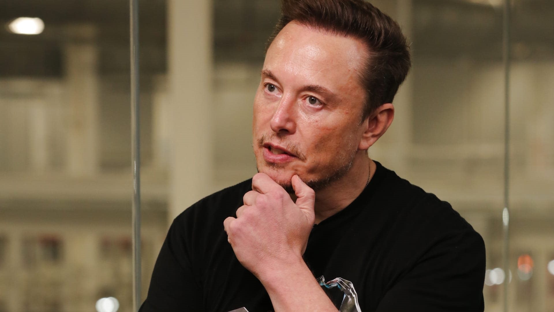 Elon Musk lại tuyên bố rúng động: “Trung Quốc như thể nghe hết những gì tôi nói rồi bắt chước theo” - Ảnh 2