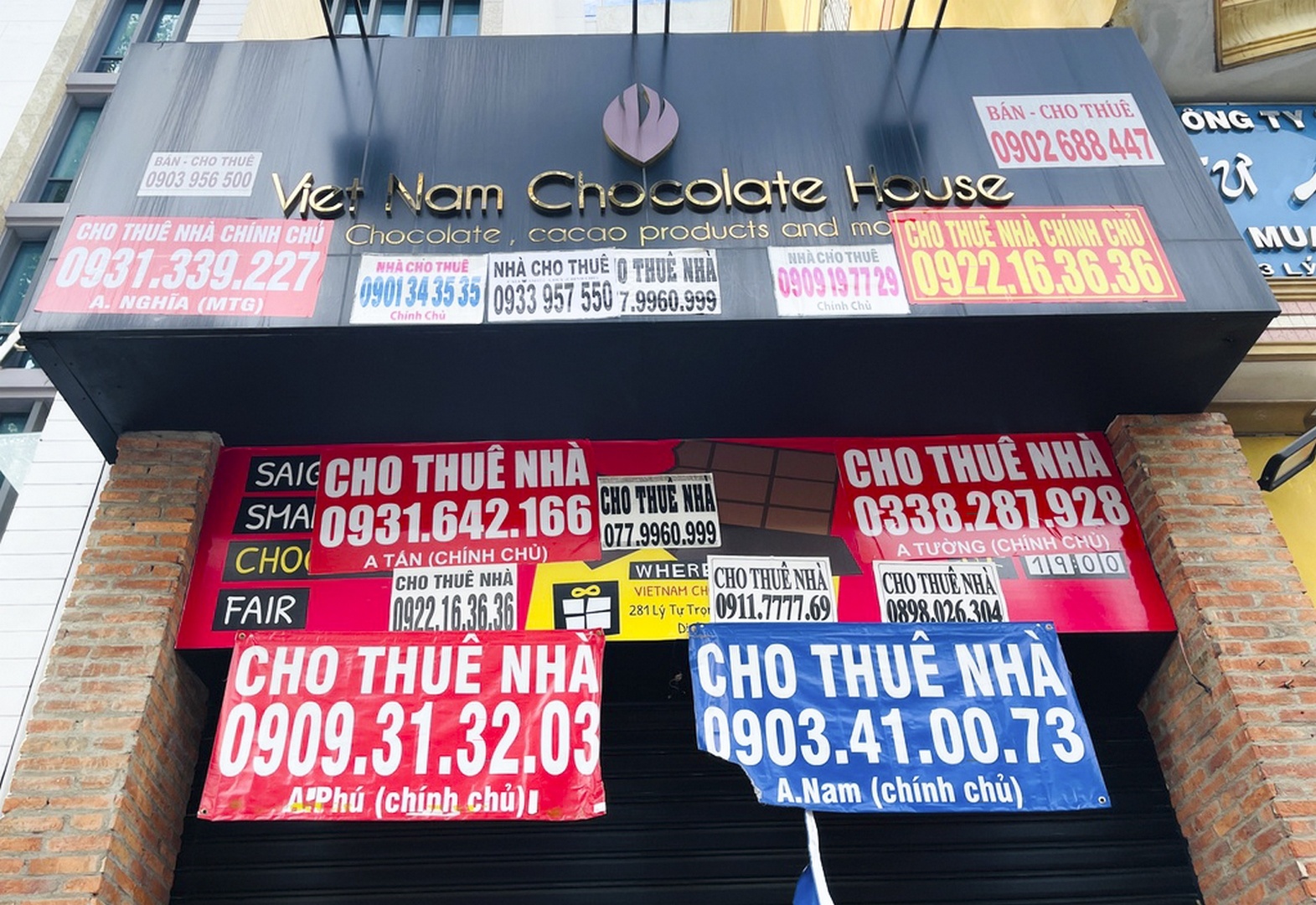 Có 2 nhà cho thuê ở 2 nơi khác nhau, doanh thu 900 triệu đồng/năm: Vì sao không được “chia nhỏ” để giảm thuế? - Ảnh 1