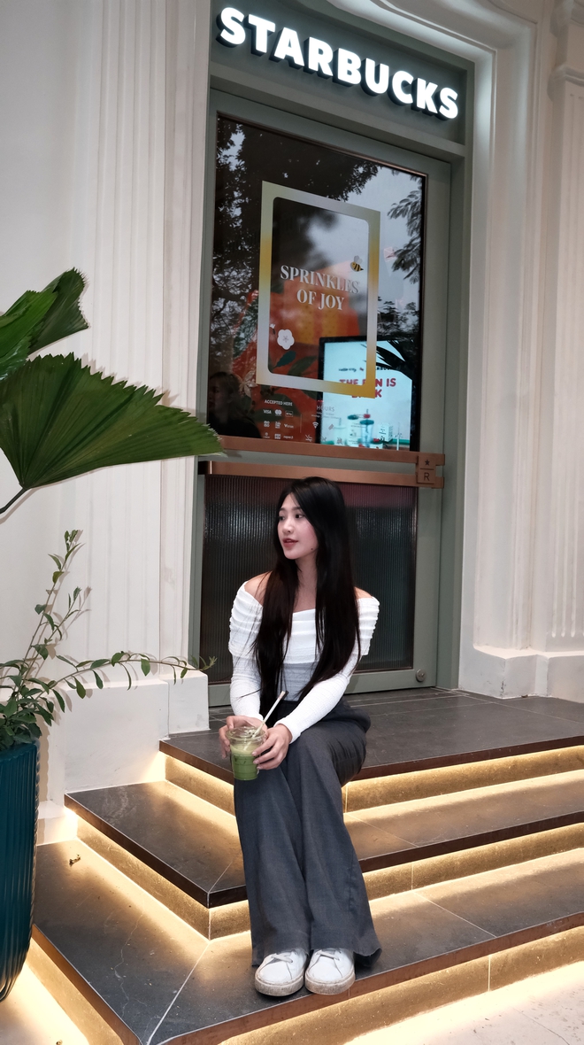 Starbucks "ôm" loạt vị trí vàng tỷ đồng - ván cược mặt bằng tại Việt Nam - Ảnh 4
