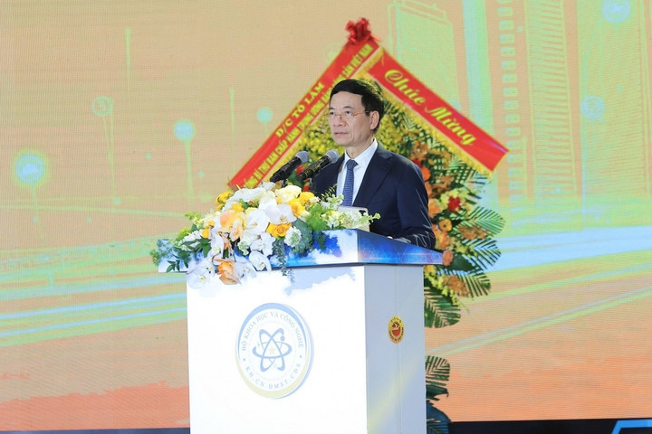 Phó Thủ tướng Hồ Quốc Dũng: Phát triển doanh nghiệp có năng lực làm chủ công nghệ lõi - Ảnh 2