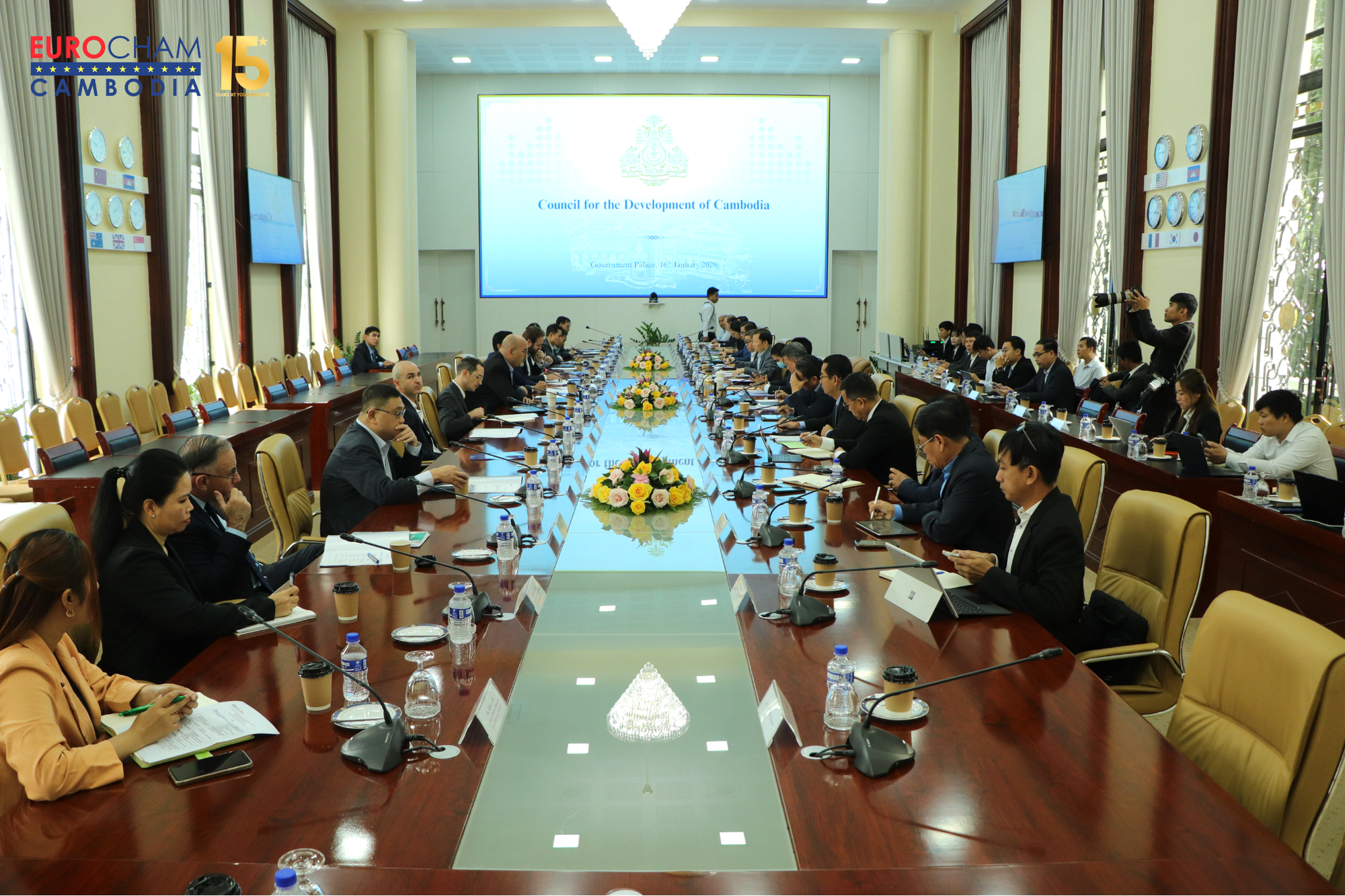 Cảng biển nước sâu duy nhất của Campuchia quá tải: Tham vọng trung tâm hậu cần khu vực trước phép thử lớn - Ảnh 1