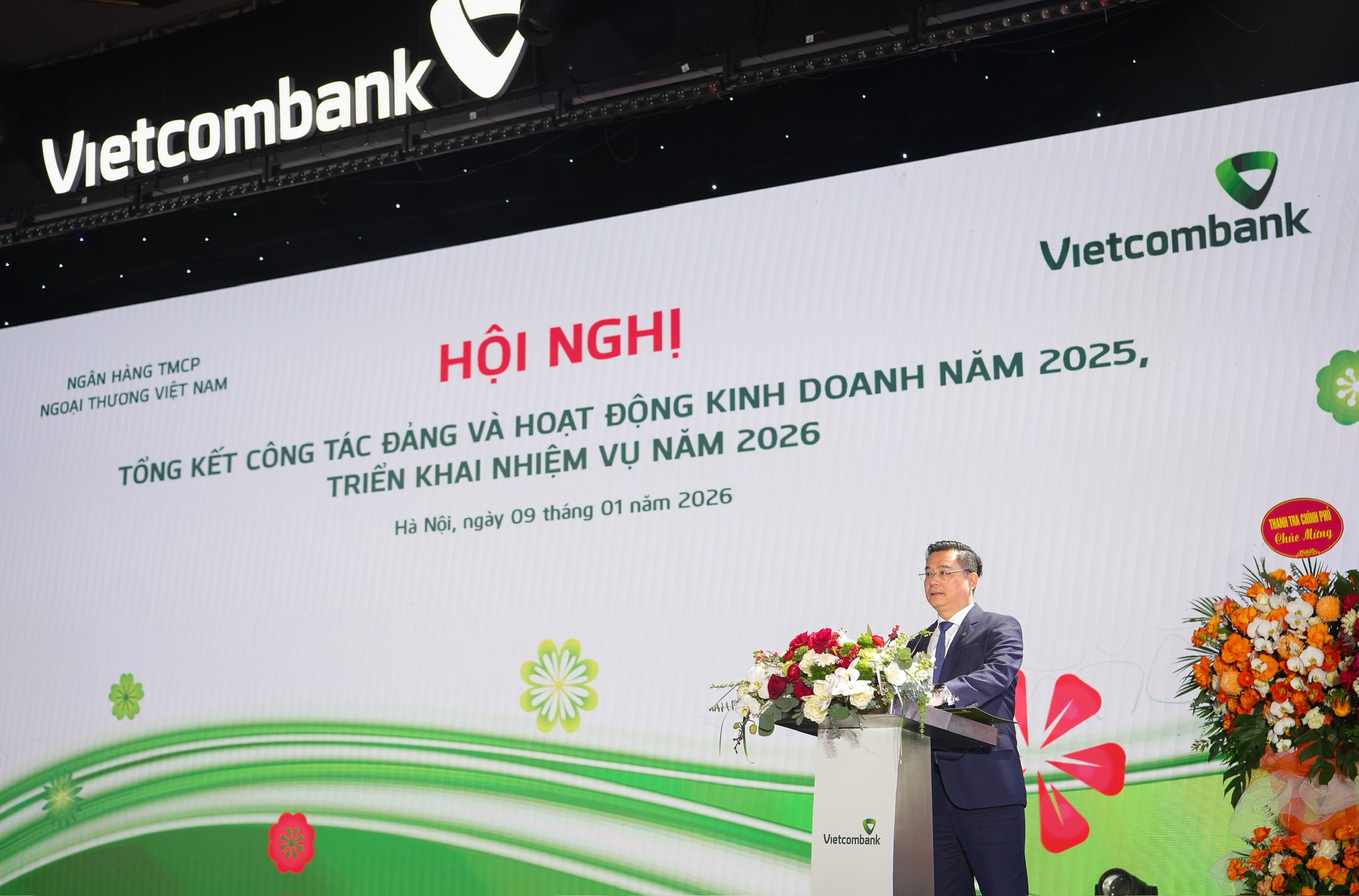 Vietcombank đặt mục tiêu nằm trong Top 200 tập đoàn tài chính lớn nhất thế giới vào năm 2030 - Ảnh 1