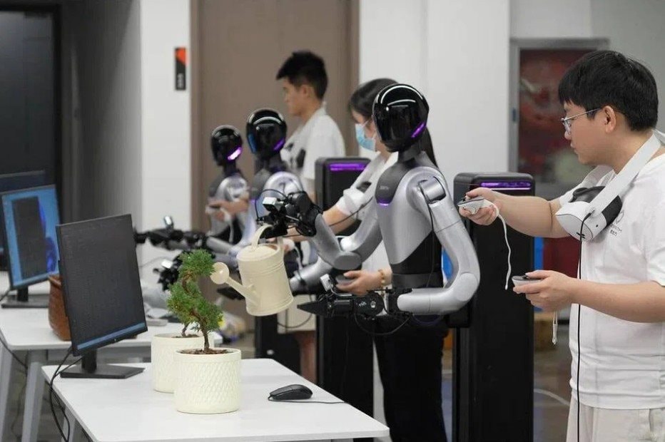 Nghịch lý 2026: Sinh viên công nghệ phải đi ‘làm xiếc’ cho robot học việc và sự thật bên trong trại huấn luyện người máy lớn nhất hành tinh - Ảnh 5
