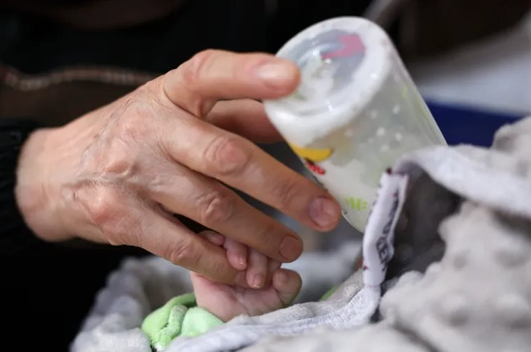 Khủng hoảng sữa công thức toàn cầu: Vụ thu hồi kỷ lục trên thị trường 87 tỷ USD bộc lộ điểm yếu chí mạng của an toàn thực phẩm - Ảnh 1