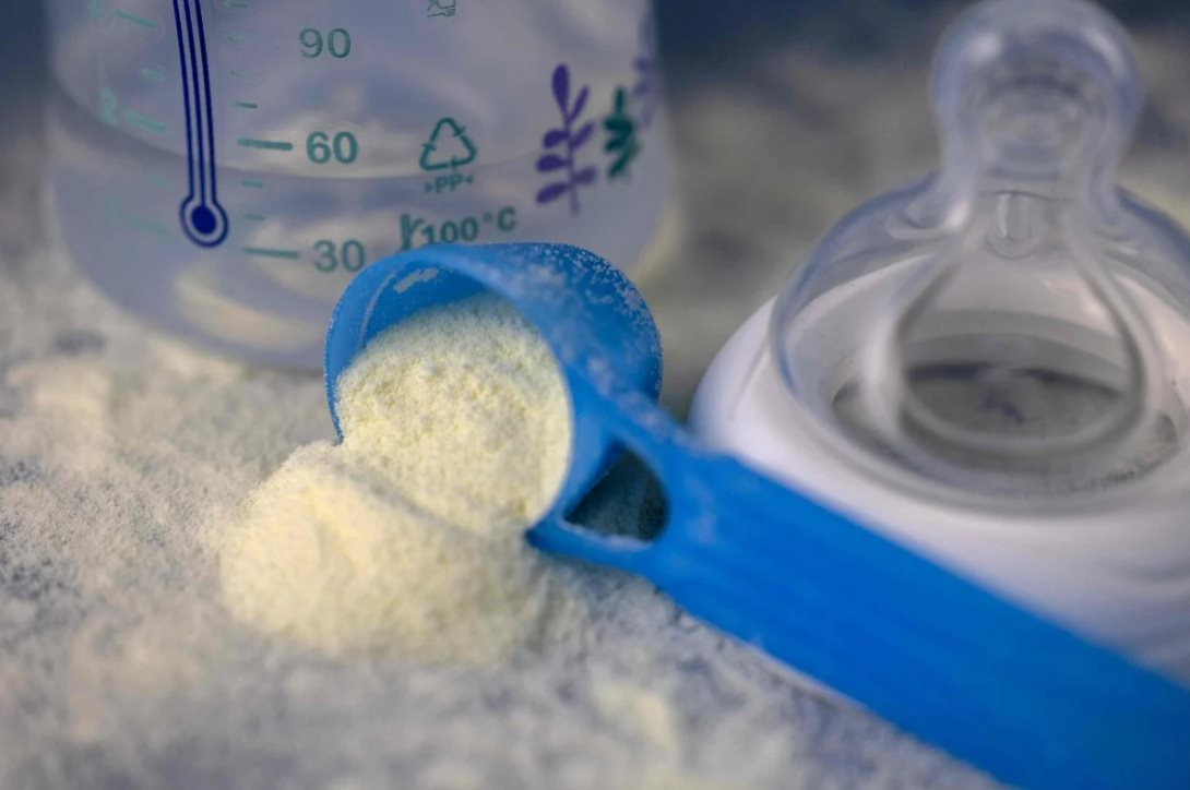 Phụ huynh Hàn Quốc hoảng loạn vì vụ thu hồi sữa Aptamil: “Tôi không biết phải làm sao nữa!” - Ảnh 1