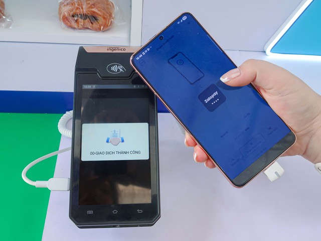 Tính năng Thanh Toán Chạm lần đầu được Zalopay giới thiệu tại New Year Fes - Ảnh 2