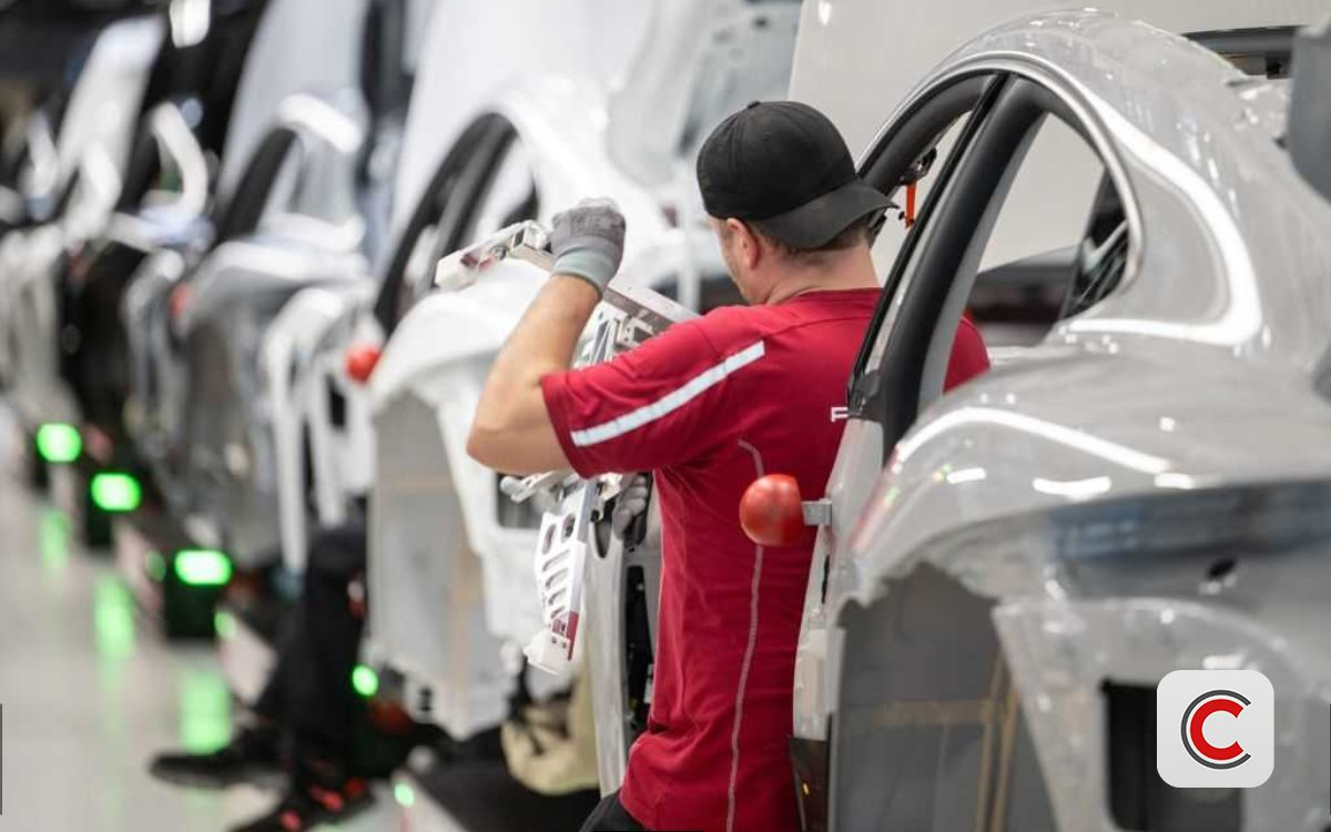 100.000 lao động bị sa thải: Cơn địa chấn của ngành xe hơi Châu Âu trước đối thủ Trung Quốc - Ảnh 1