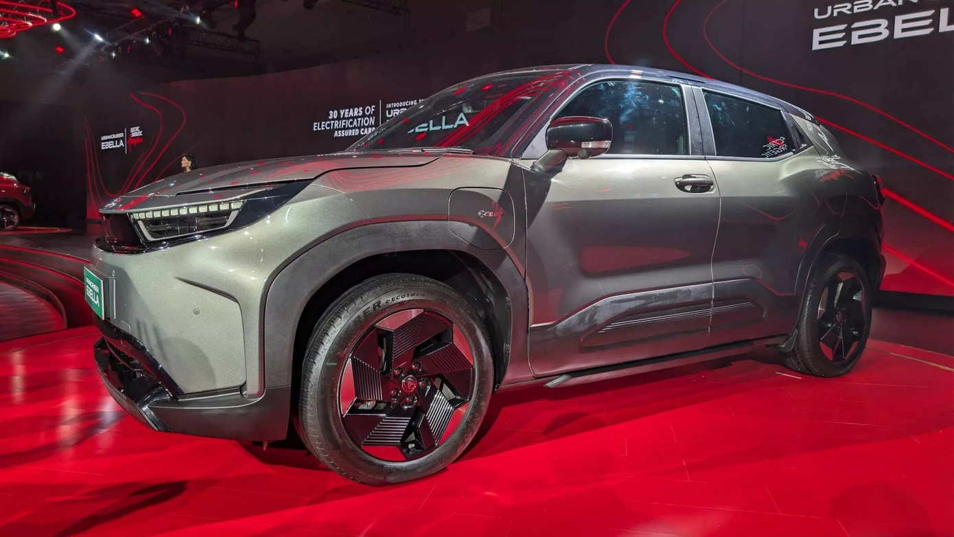 Cận cảnh SUV điện giá rẻ của Toyota - Ảnh 2