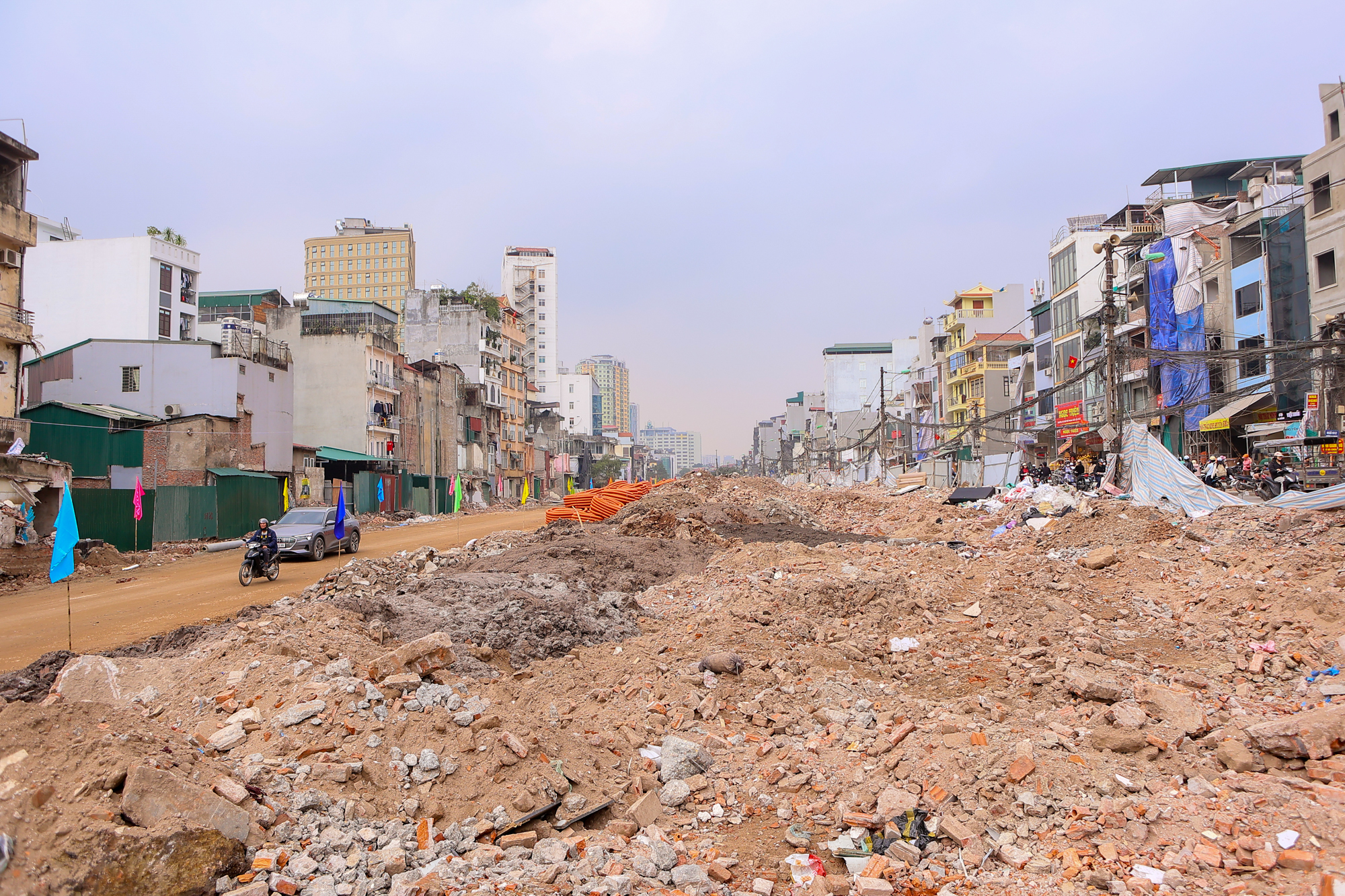 Kỳ tích thông xe tuyến đường mỗi mét tốn 3,5 tỷ: 30 năm chờ đợi và 30 ngày thần tốc giải cứu nút thắt thủ đô - Ảnh 5