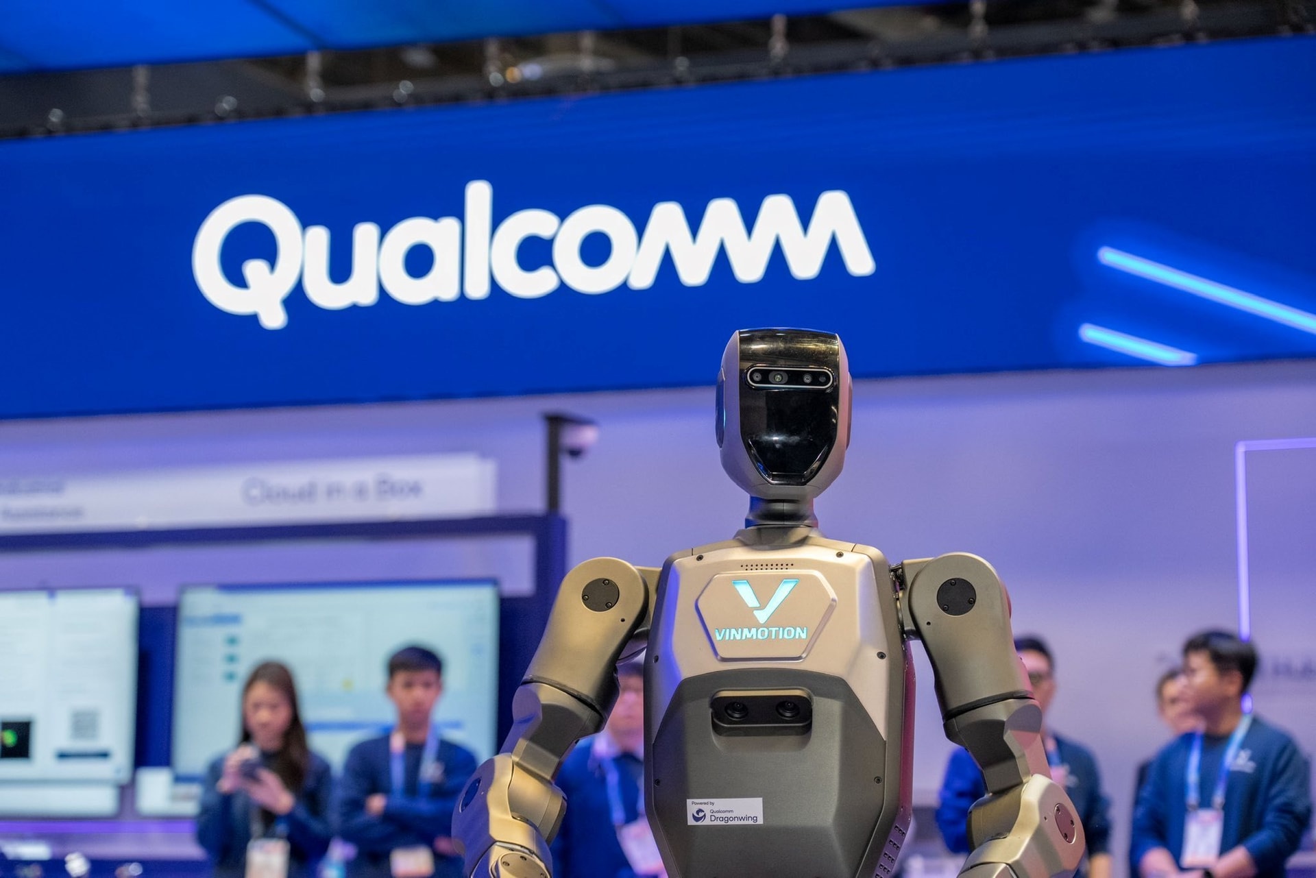 Robot VinMotion đấm bốc tại triển lãm công nghệ lớn nhất thế giới - Ảnh 1