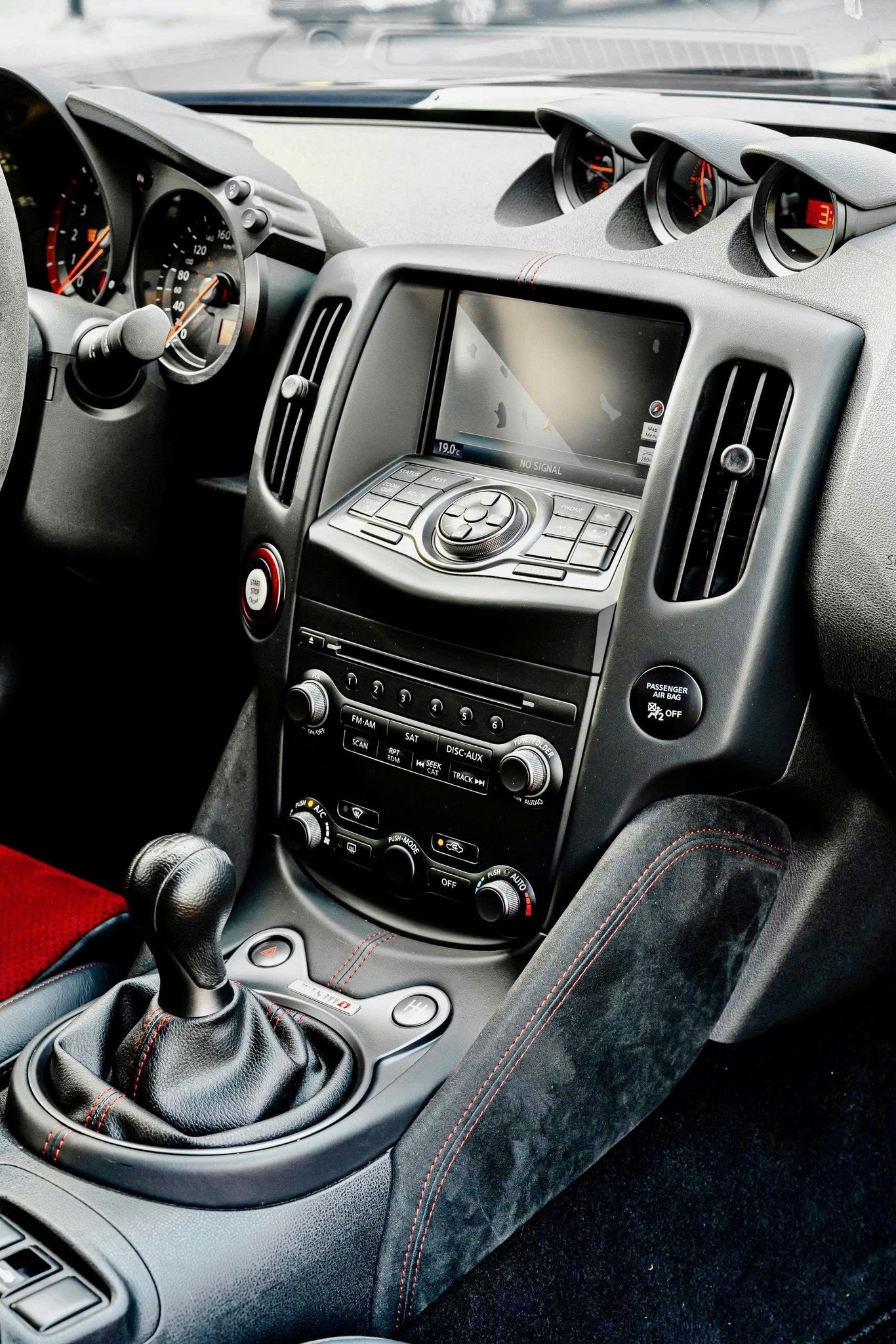 Nissan 370Z Nismo số sàn duy nhất Việt Nam rao 3,7 tỷ đồng: Đắt hơn RX 350 bản 'base' mua mới, bù lại 'xe gần như mới' cho người thích sưu tầm - Ảnh 12