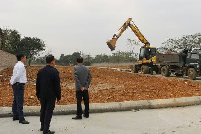 Tự ý phân lô, bán nền trên đất nông trường tại xã Phú Cát - TP. Hà Nội - Ảnh 1