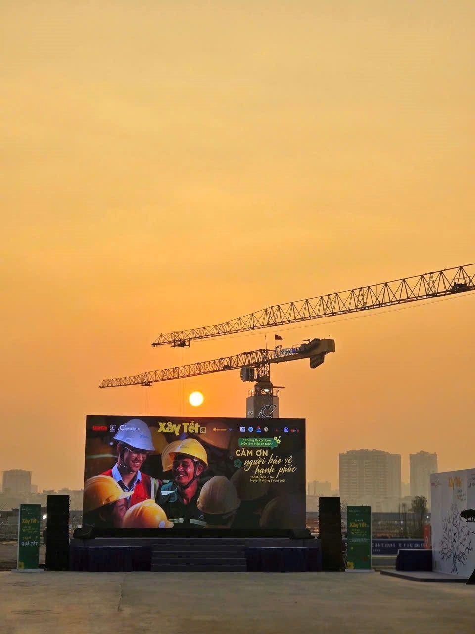 Nhà thầu lớn nhất Việt Nam làm một việc cho 1.100 công nhân: Đại diện Liên đoàn Lao động nói lời cảm ơn - Ảnh 2