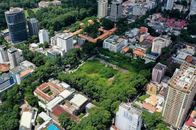 TP Hồ Chí Minh đề xuất 9 khu đất bỏ trống thành công viên, vườn hoa Tết - Ảnh 1