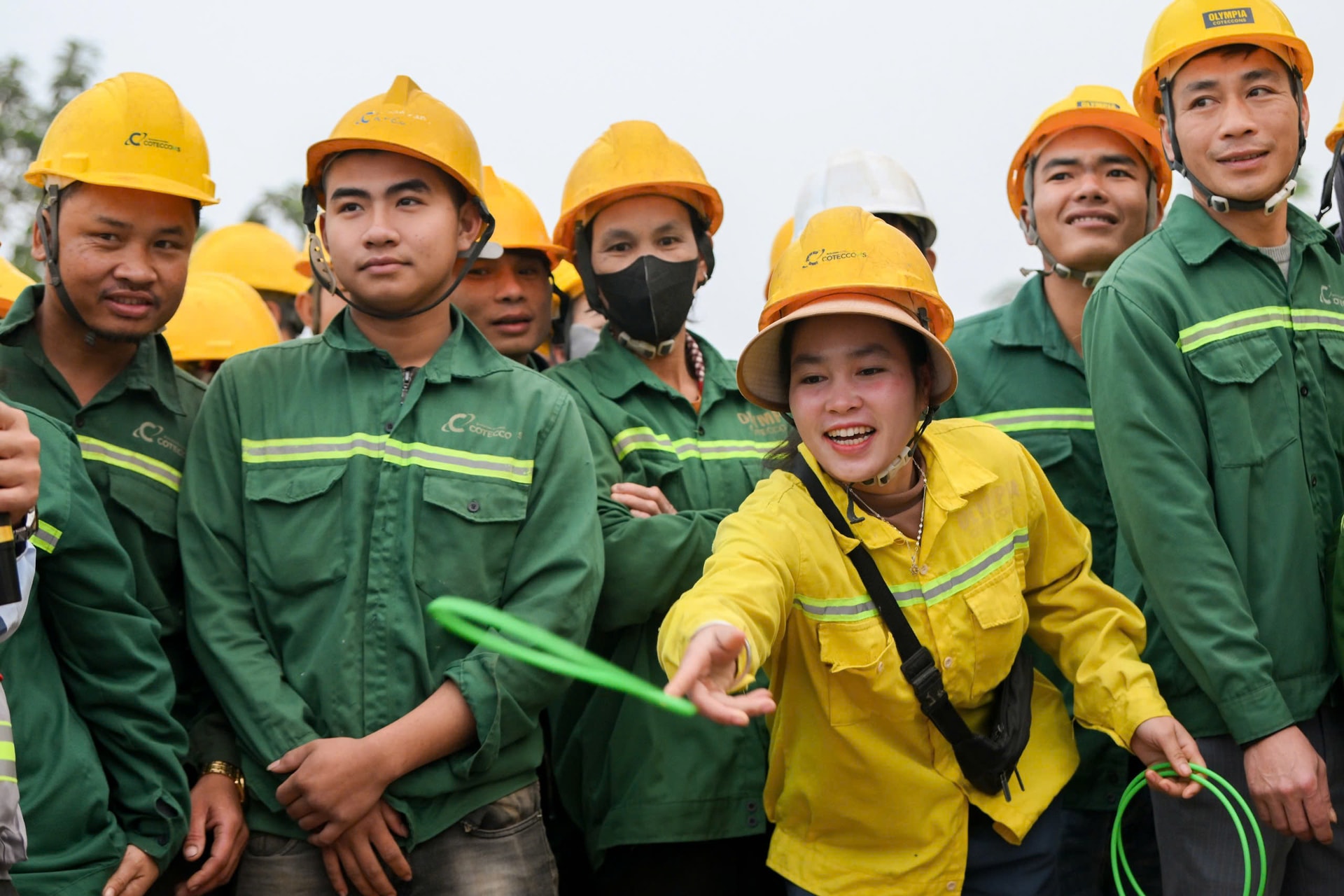 Nhà thầu lớn nhất Việt Nam làm một việc cho 1.100 công nhân: Đại diện Liên đoàn Lao động nói lời cảm ơn - Ảnh 1