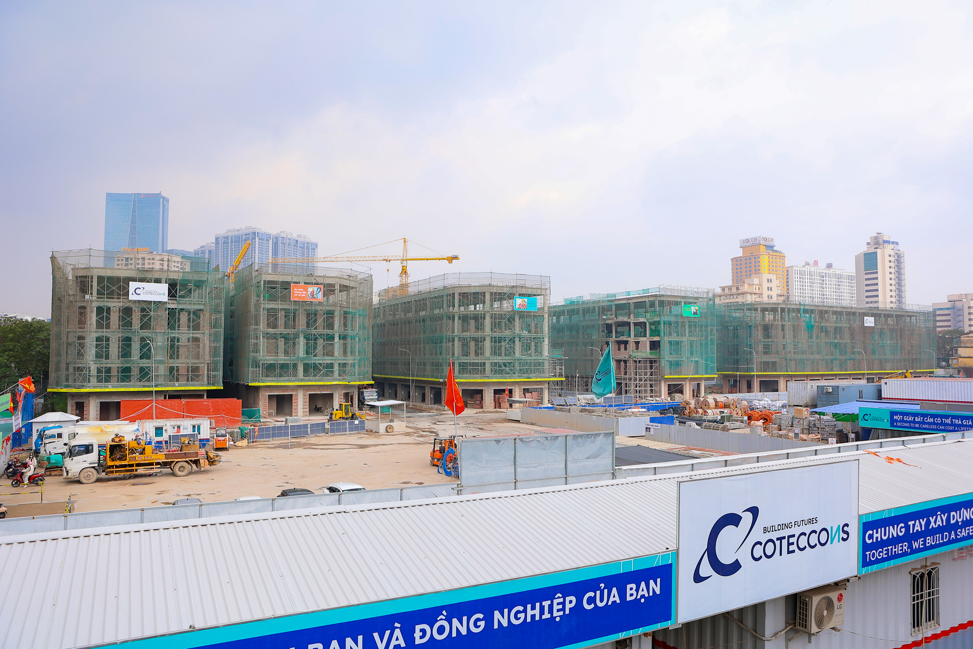 Kỳ tích thông xe tuyến đường mỗi mét tốn 3,5 tỷ: 30 năm chờ đợi và 30 ngày thần tốc giải cứu nút thắt thủ đô - Ảnh 9