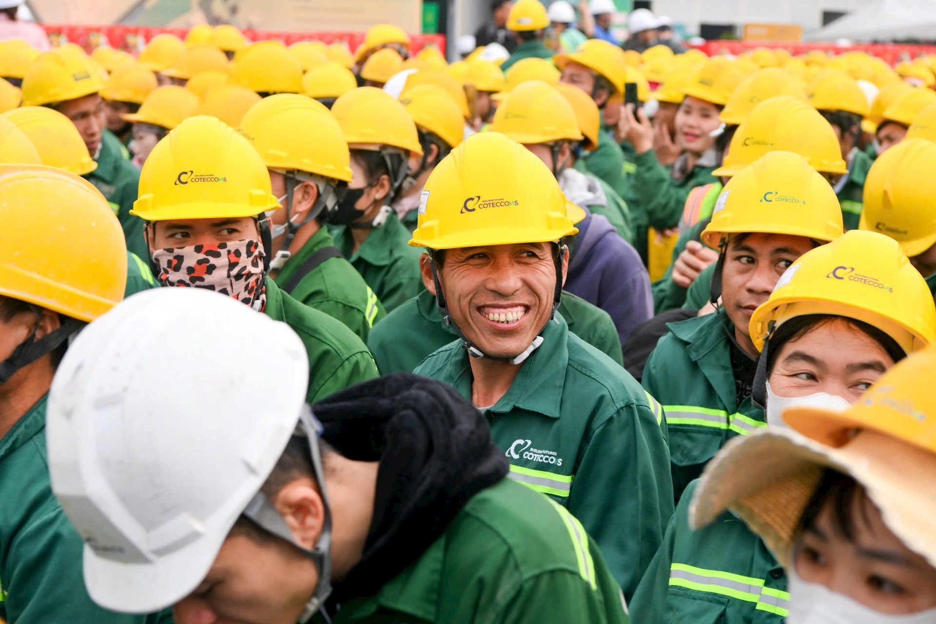 Nhà thầu lớn nhất Việt Nam làm một việc cho 1.100 công nhân: Đại diện Liên đoàn Lao động nói lời cảm ơn - Ảnh 4