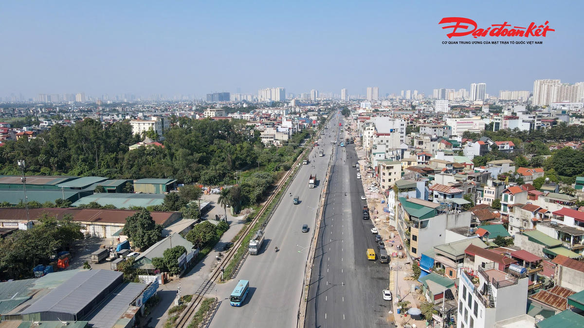 Quốc lộ 1A đoạn Văn Điển – Ngọc Hồi thành tuyến đường 8 làn xe sau 15 năm chờ đợi - Ảnh 1