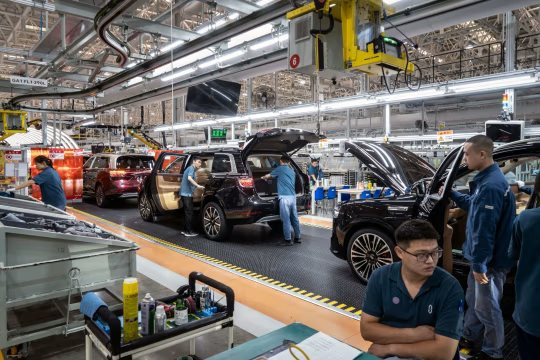 Thế giới gom vàng vì bom nợ 100% GDP: Kinh tế toàn cầu đang tiến sát đến cuộc khủng hoảng nợ chưa từng có - Ảnh 2