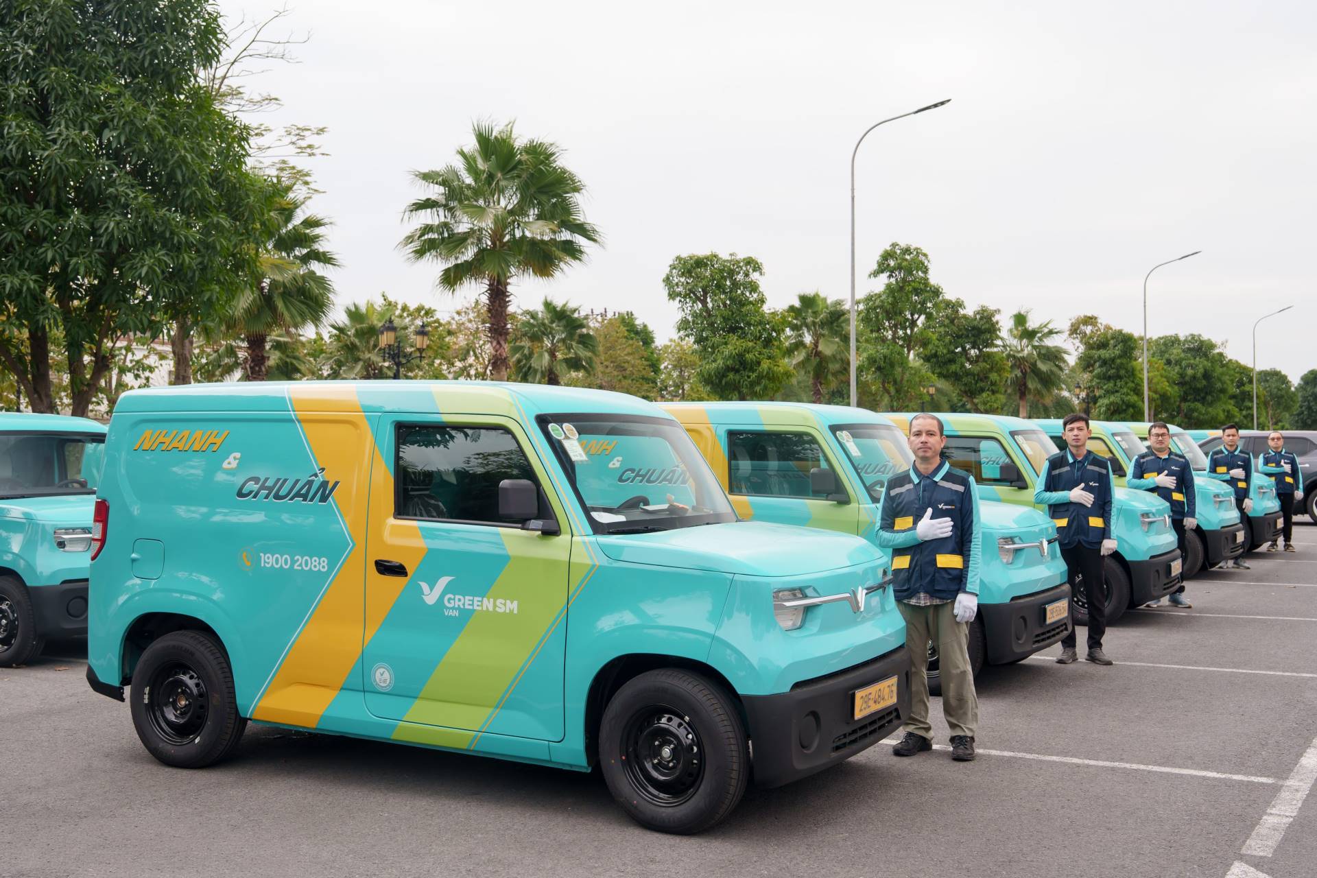 Cận Tết, Xanh SM chính thức ra mắt dịch vụ vận chuyển hàng bằng xe tải điện, giá từ 110.000 đồng - Ảnh 1