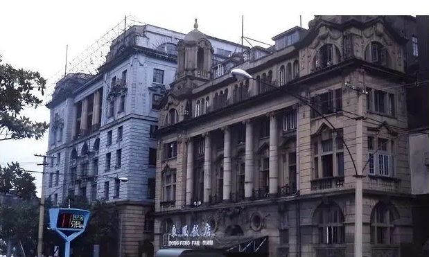 Ảnh cũ Thượng Hải thập niên 1980: Phương tiện này thống trị đường phố, có nơi 40 năm chưa hề khác - Ảnh 24