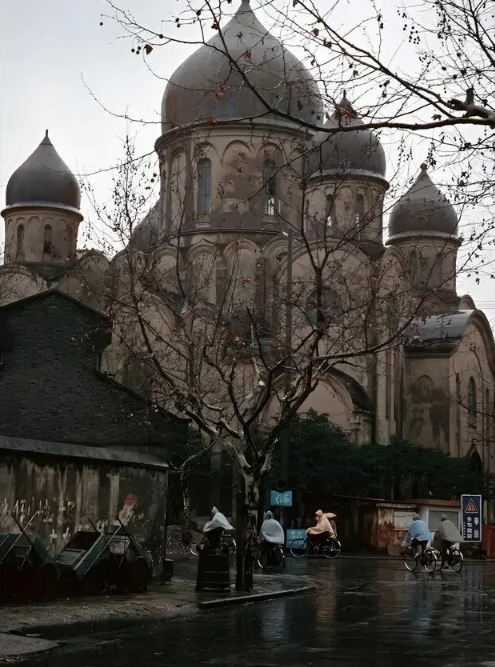 Ảnh cũ Thượng Hải thập niên 1980: Phương tiện này thống trị đường phố, có nơi 40 năm chưa hề khác - Ảnh 29