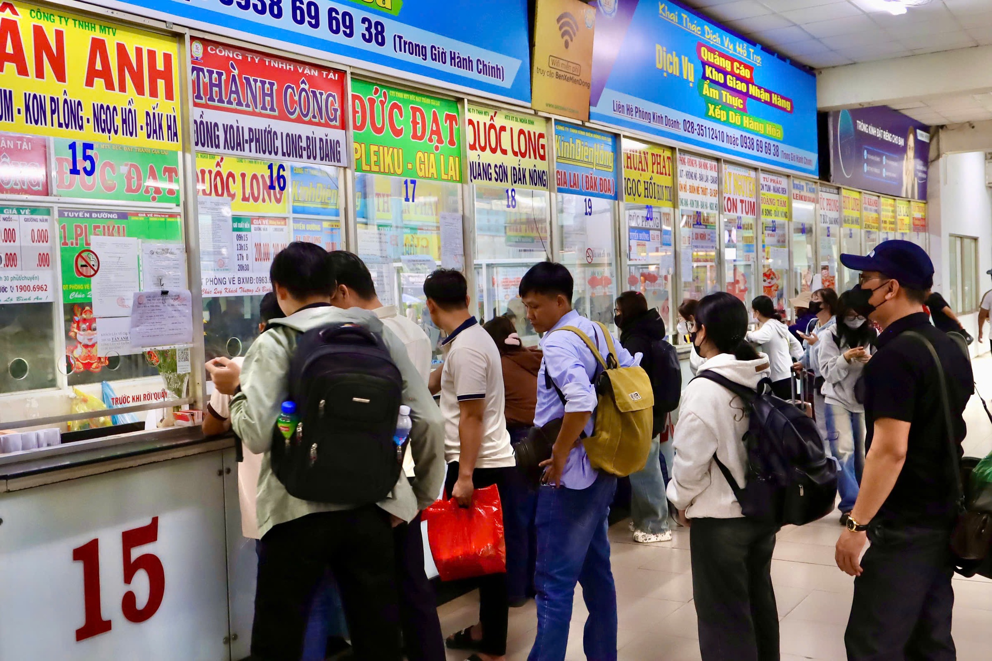 Vé Tết vào giai đoạn "cháy" - Ảnh 1