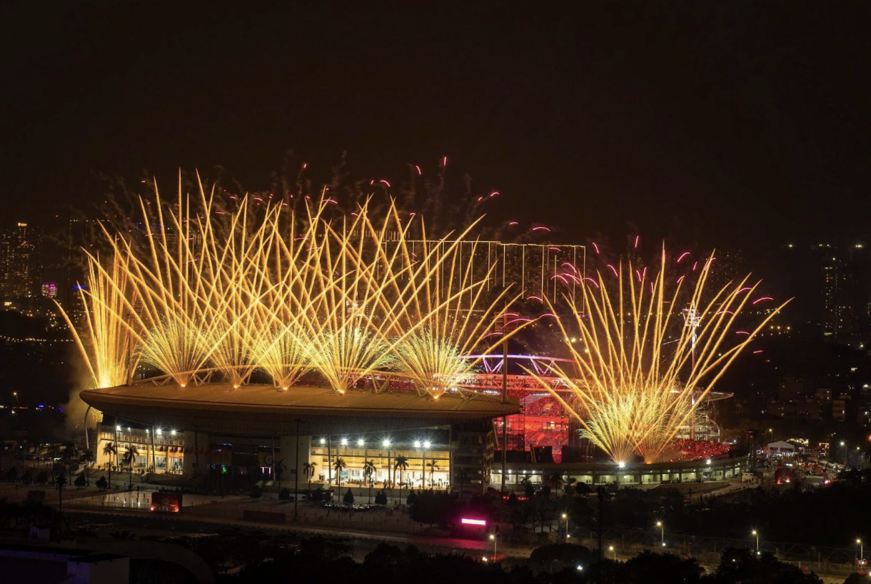 Tối 23/1, bầu trời Mỹ Đình bùng nổ chưa từng có, Việt nam chứng kiến một kỳ tích tầm cỡ thế giới - Ảnh 1