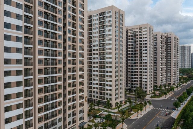 Người bán nhà than: “Sốt giá chung cư nhưng tôi rao bán gần 3 tháng chưa có người chốt” - Ảnh 1