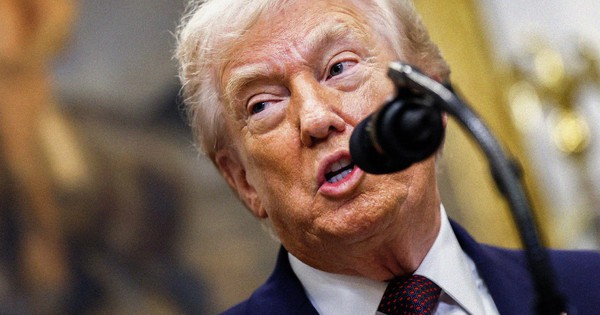 Ông Trump dọa áp thuế với các nước không ủng hộ việc Mỹ kiểm soát Greenland