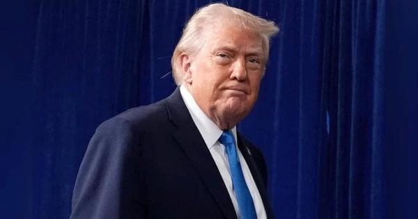 Ông Trump cảnh báo một quốc gia