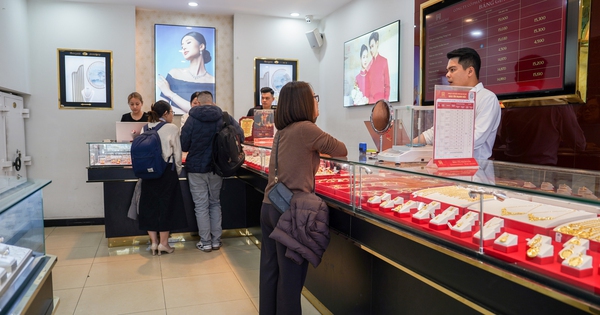 Ngày 6/1: Giá vàng tăng tới 1,8 triệu đồng