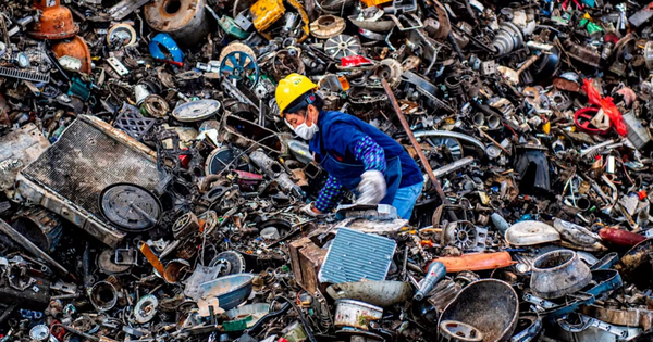 'Vét sạch' món đồ từ bãi rác, Trung Quốc tìm thấy kho báu 46 nghìn tỷ đồng, khiến một ngành then chốt của EU suy kiệt trầm trọng