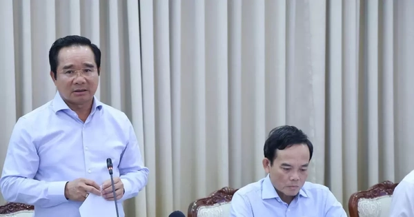 Chủ tịch TPHCM: Xử lý rốt ráo các dự án tồn đọng