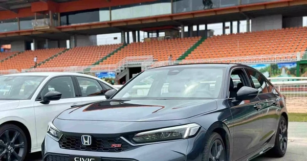 Nguồn cung dư thừa, cuộc đua giảm giá ô tô tiếp tục kéo dài?