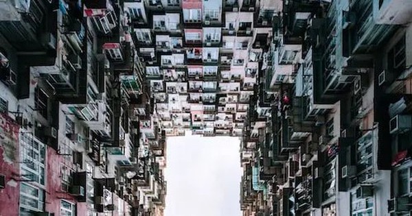 Cận cảnh khu dân cư "quái vật" giữa lòng Hong Kong