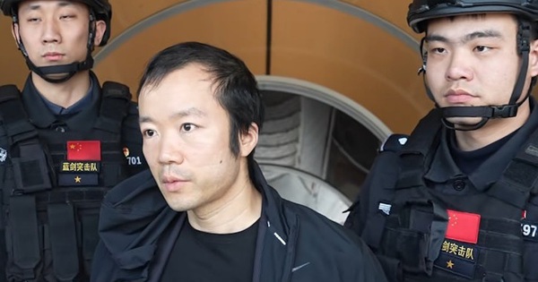 Trung Quốc áp giải Chen Zhi, phanh phui "trang trại điện thoại" đáng sợ của Prince Group